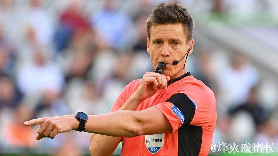 官方：德国裁判雅布隆斯基将执法欧冠第6轮布鲁
