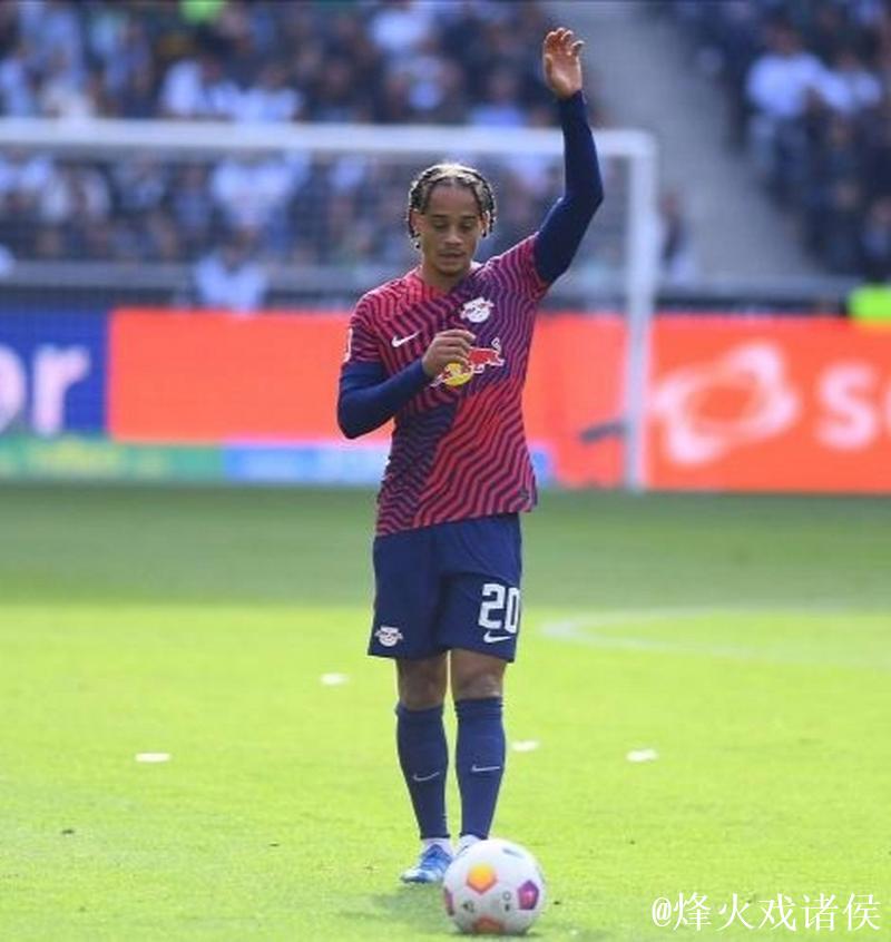 弗兰克:我对欧冠排名很满意;西蒙斯变得越来越 弗兰克:我对欧冠排名很满意;西蒙斯变得越来越